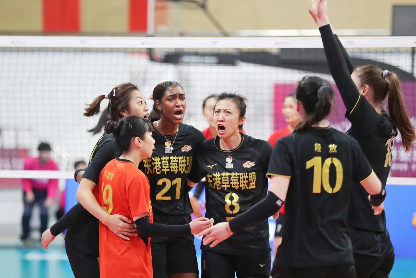 包含五大联赛女队比拼，热闹纷呈的词条